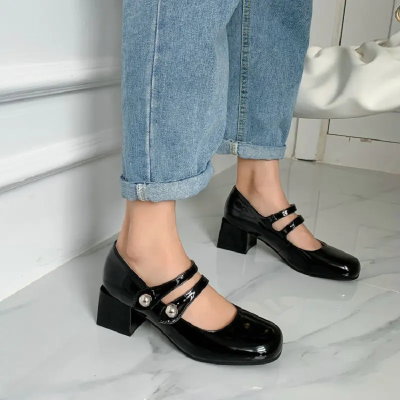 ZawsThia Plus Size Women Patent Leather Dress Shoes Double Buckle Mary Janes Shoes Female Wedding Shoes Bridal Chunky Heels Pump
ZawsThia Plus Size Women Patent Leather Dress Shoes Double Buckle Mary Janes Shoes Female Wedding Shoes Bridal Chunky Heels Pump