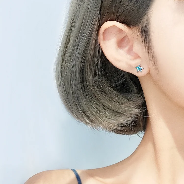 New Style Silver Plated Blue Starfish Earrings Personality Fashion Women Trend Anti Allergy Earring Jewelry Wedding Accessories
New Style Silver Plated Blue Starfish Earrings Personality Fashion Women Trend Anti Allergy Earring Jewelry Wedding Accessories