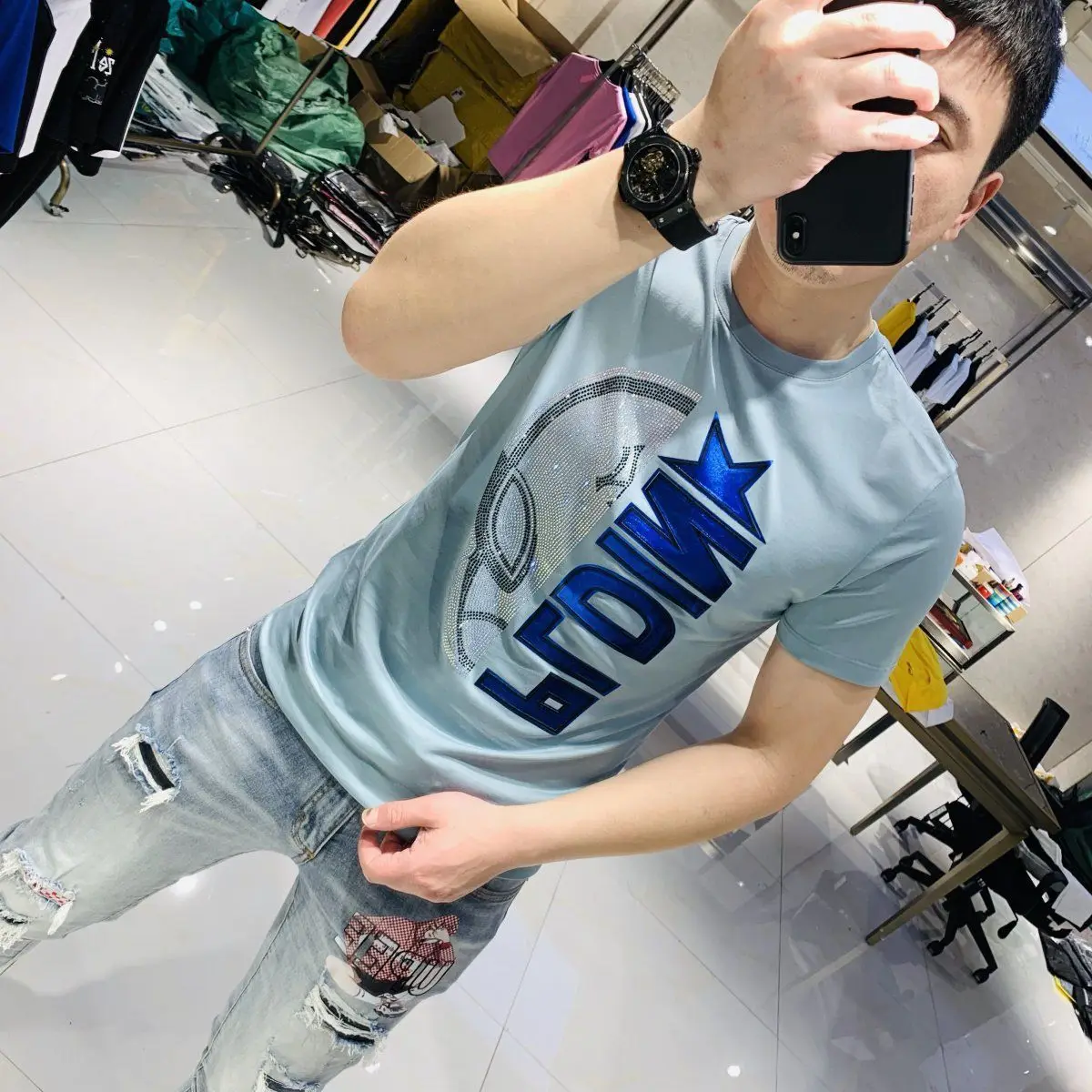 Bestseller England Style Fancy T shirt Men Diamond Print Short Sleeve T-shirt Men's fashion Summer Rhinestone T Shirts
Bestseller England Style Fancy T shirt Men Diamond Print Short Sleeve T-shirt Men's fashion Summer Rhinestone T Shirts