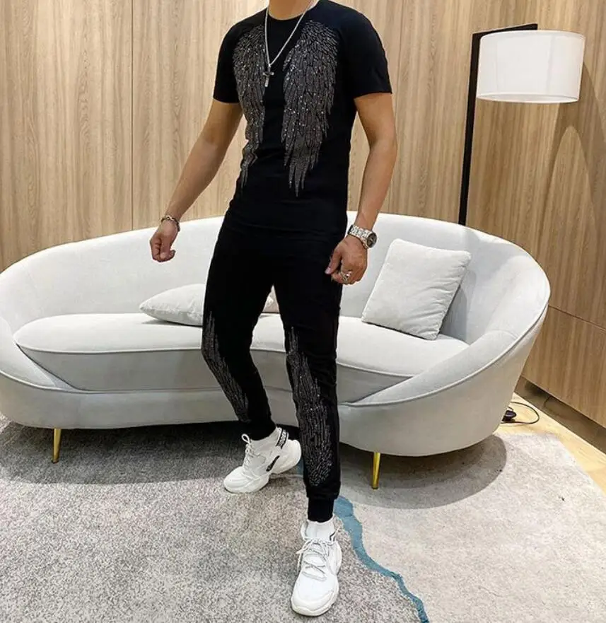 summer Tracksuits Men Set Suit Sportswear Set Casual Men's 2PCS Outfits hot drilling design
summer Tracksuits Men Set Suit Sportswear Set Casual Men's 2PCS Outfits hot drilling design