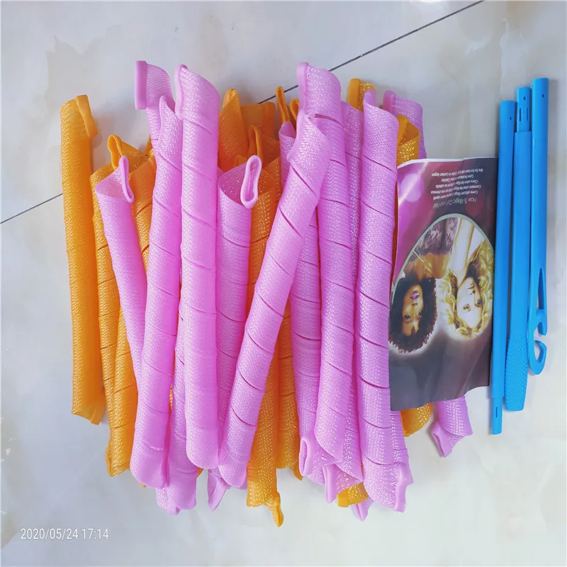 75 cm 65cm curlers 30cm Purple Rollers Magic Roller Magic Curler No Heating Hair Curlers Unheated Spiral Curls 30 pcs per set
75 cm 65cm curlers 30cm Purple Rollers Magic Roller Magic Curler No Heating Hair Curlers Unheated Spiral Curls 30 pcs per set
