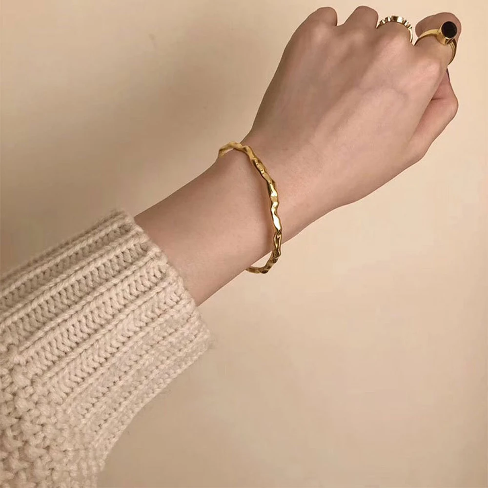 New Tide Restoring Ancient Ways Women Ring Shrinkage On The Surface Of The Concave And Convex Fashion Bracelet And Bracelet
New Tide Restoring Ancient Ways Women Ring Shrinkage On The Surface Of The Concave And Convex Fashion Bracelet And Bracelet