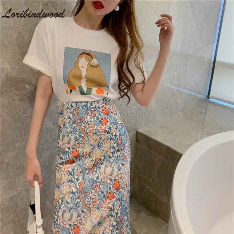 2021 Women New Fashion Summer Two-Piece Suit Girl Printing Beading T Shirts + High Waist Vintage Floral Midi Skirts Sets
2021 Women New Fashion Summer Two-Piece Suit Girl Printing Beading T Shirts + High Waist Vintage Floral Midi Skirts Sets