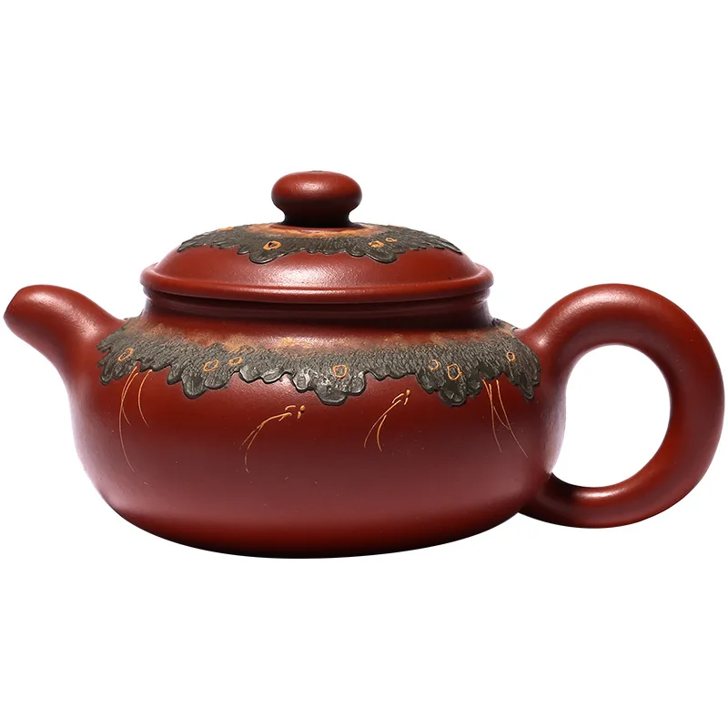 Yixing fine raw ore small red mud purple clay teapot famous artisan lotus pond taste teapot craftsman Jiang Jingming
Yixing fine raw ore small red mud purple clay teapot famous artisan lotus pond taste teapot craftsman Jiang Jingming