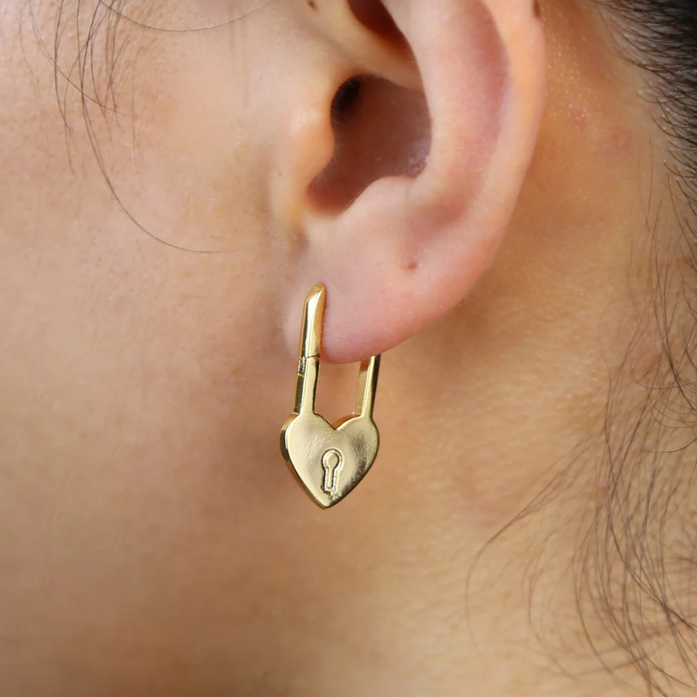 heart shaped lock earring safety pin design unique women girl jewelry new
heart shaped lock earring safety pin design unique women girl jewelry new