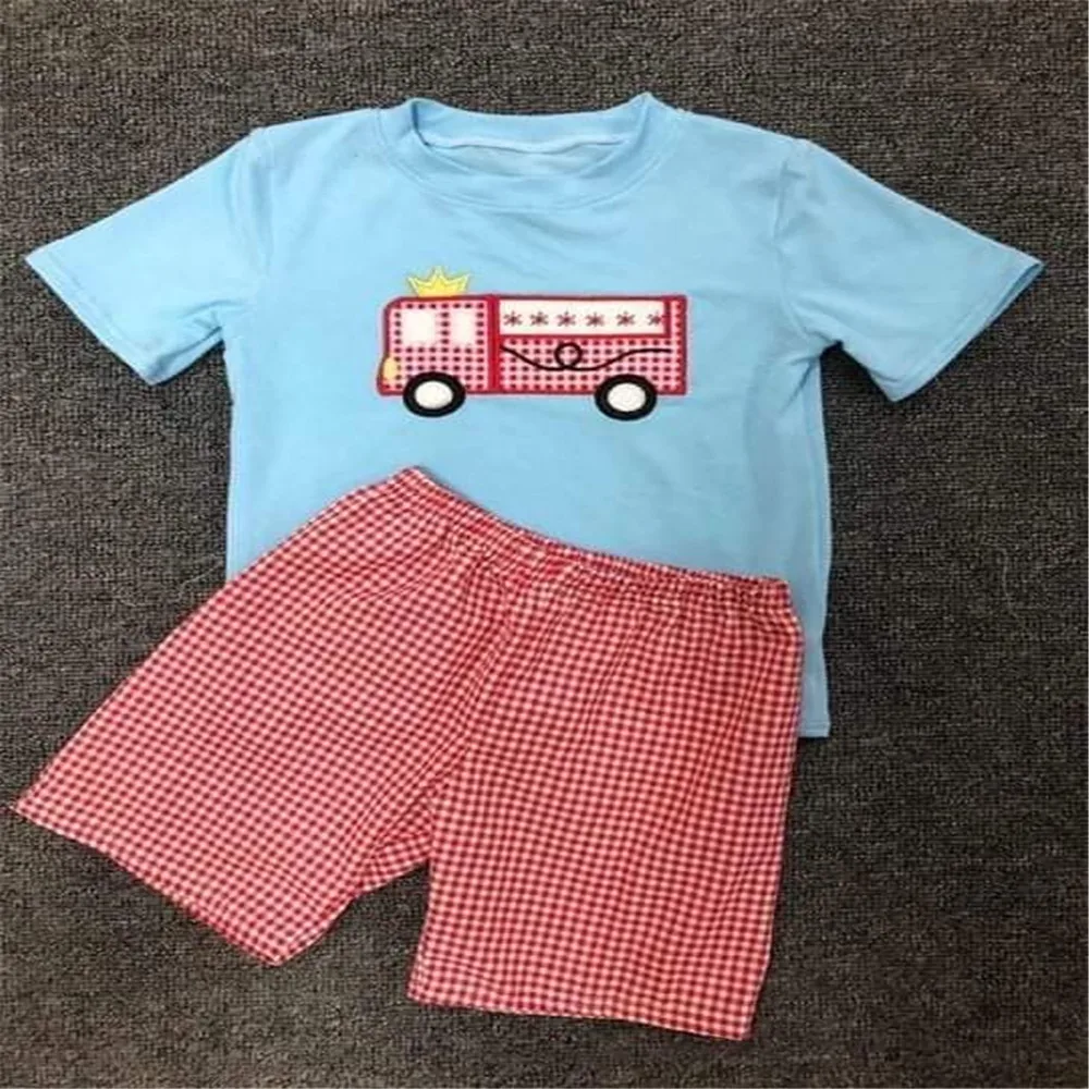 2021 New Style Baby Boy Set Blue Truck Embroidered Short Sleeves And Red Checked Pants Children's Boutique Clothing
2021 New Style Baby Boy Set Blue Truck Embroidered Short Sleeves And Red Checked Pants Children's Boutique Clothing