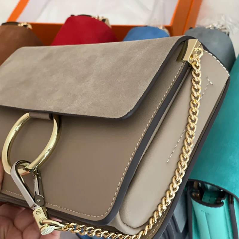 Fashion shoulder bag, female bag, messenger bag, wallet, lipstick bag, all-match brand-name bag handbags women bags 
Fashion shoulder bag, female bag, messenger bag, wallet, lipstick bag, all-match brand-name bag handbags women bags