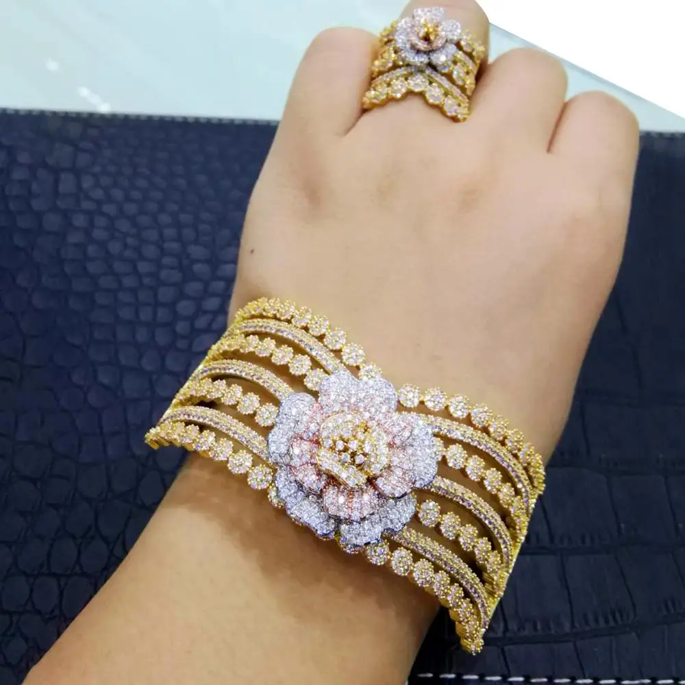 Fashion Jewelry
Fashion Jewelry