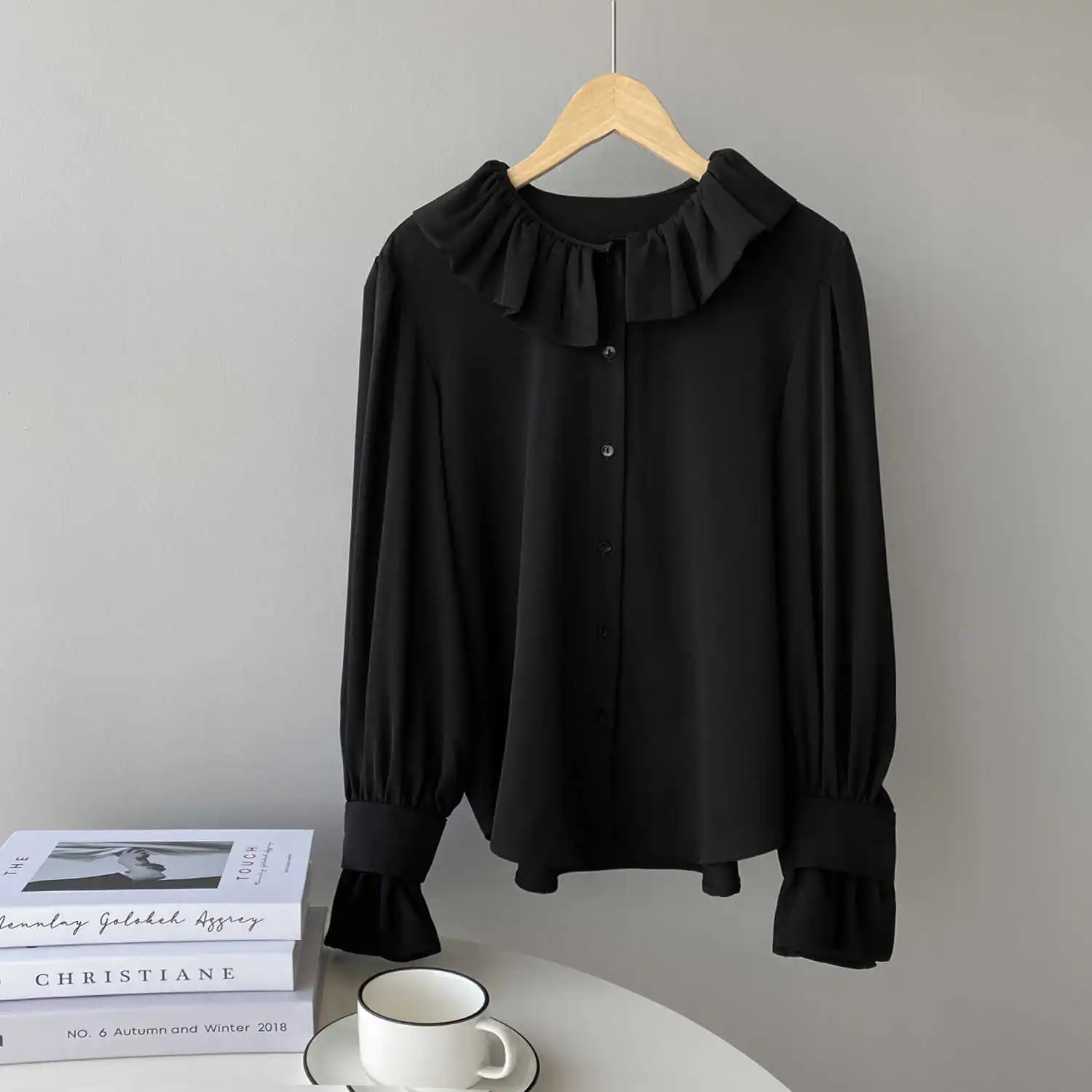 COZOK Ruffle Oxygen Shirt 2021 Flared Sleeve French Round Neck Solid Shirt Female 758
COZOK Ruffle Oxygen Shirt 2021 Flared Sleeve French Round Neck Solid Shirt Female 758