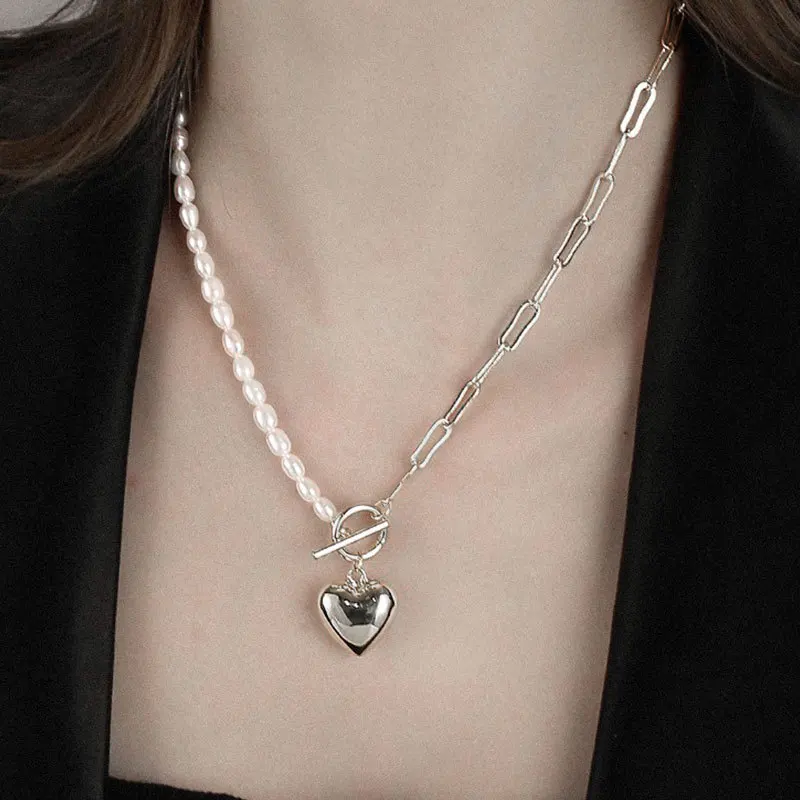 FMILY Fashion 925 Sterling Silver Pearl Stitching Necklace Retro Love OT Buckle Elegant Jewelry for Girlfriend Gift
FMILY Fashion 925 Sterling Silver Pearl Stitching Necklace Retro Love OT Buckle Elegant Jewelry for Girlfriend Gift