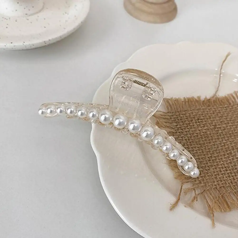 MISSKY Women Hair Clip Pearl Plate Hair Side Clip Hairpin Grasping Clip Hair Ornaments Female Hair Accessory New
MISSKY Women Hair Clip Pearl Plate Hair Side Clip Hairpin Grasping Clip Hair Ornaments Female Hair Accessory New