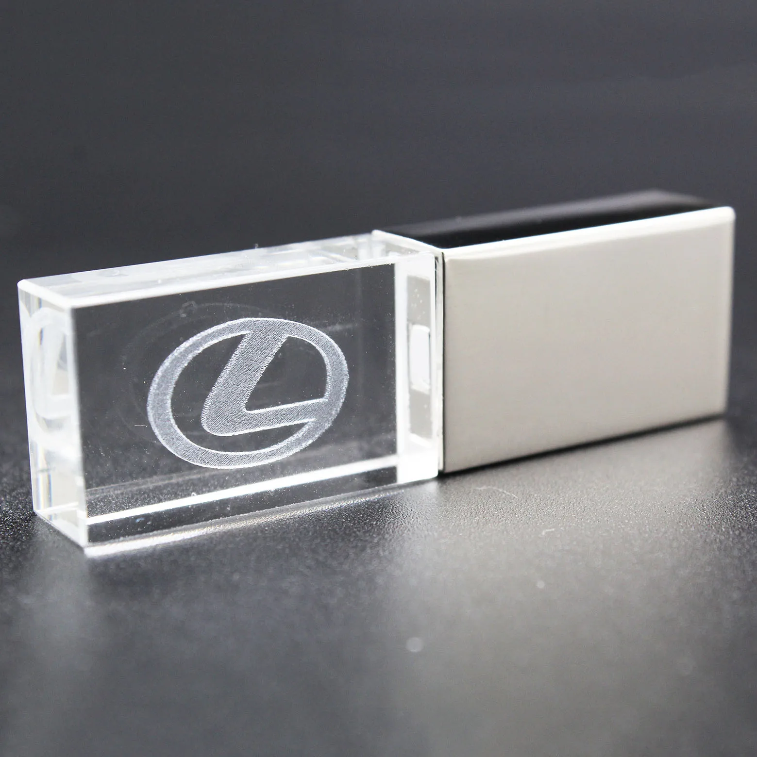 128GB USB Stick 2.0 64GB 32GB LED for LEXUS Car Logo Crystal USB Pendrive Flash Pen Drive Custom Logo Wedding Gifts 4gb 
128GB USB Stick 2.0 64GB 32GB LED for LEXUS Car Logo Crystal USB Pendrive Flash Pen Drive Custom Logo Wedding Gifts 4gb
