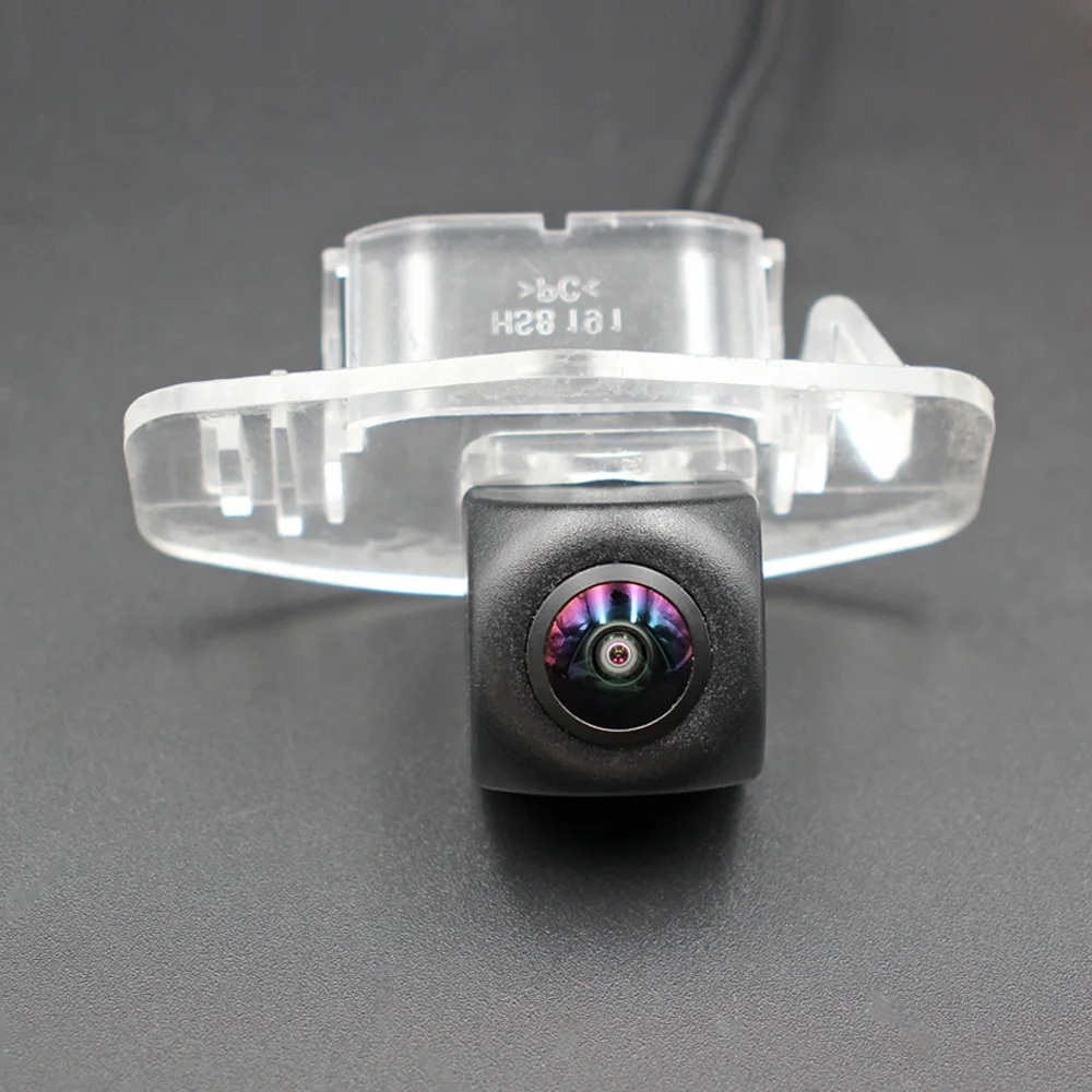 Suitable for Honda CIVIC Accord Spirior CRIDER FIT 1080P 170 degree fisheye lens HD vehicle tracking rear view reversing camera
Suitable for Honda CIVIC Accord Spirior CRIDER FIT 1080P 170 degree fisheye lens HD vehicle tracking rear view reversing camera