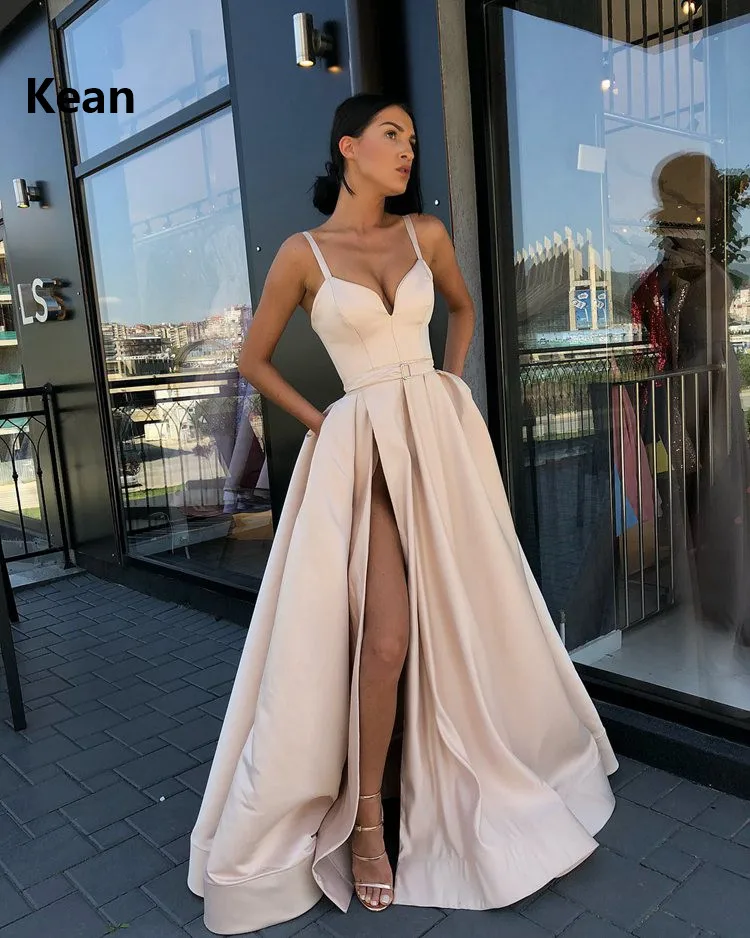 Champagne Muslim Evening Dress Spaghetti Straps Slit vestido de festa Islamic Dubai Kaftan Saudi Arabic Evening Black Prom Dress
Champagne Muslim Evening Dress Spaghetti Straps Slit vestido de festa Islamic Dubai Kaftan Saudi Arabic Evening Black Prom Dress