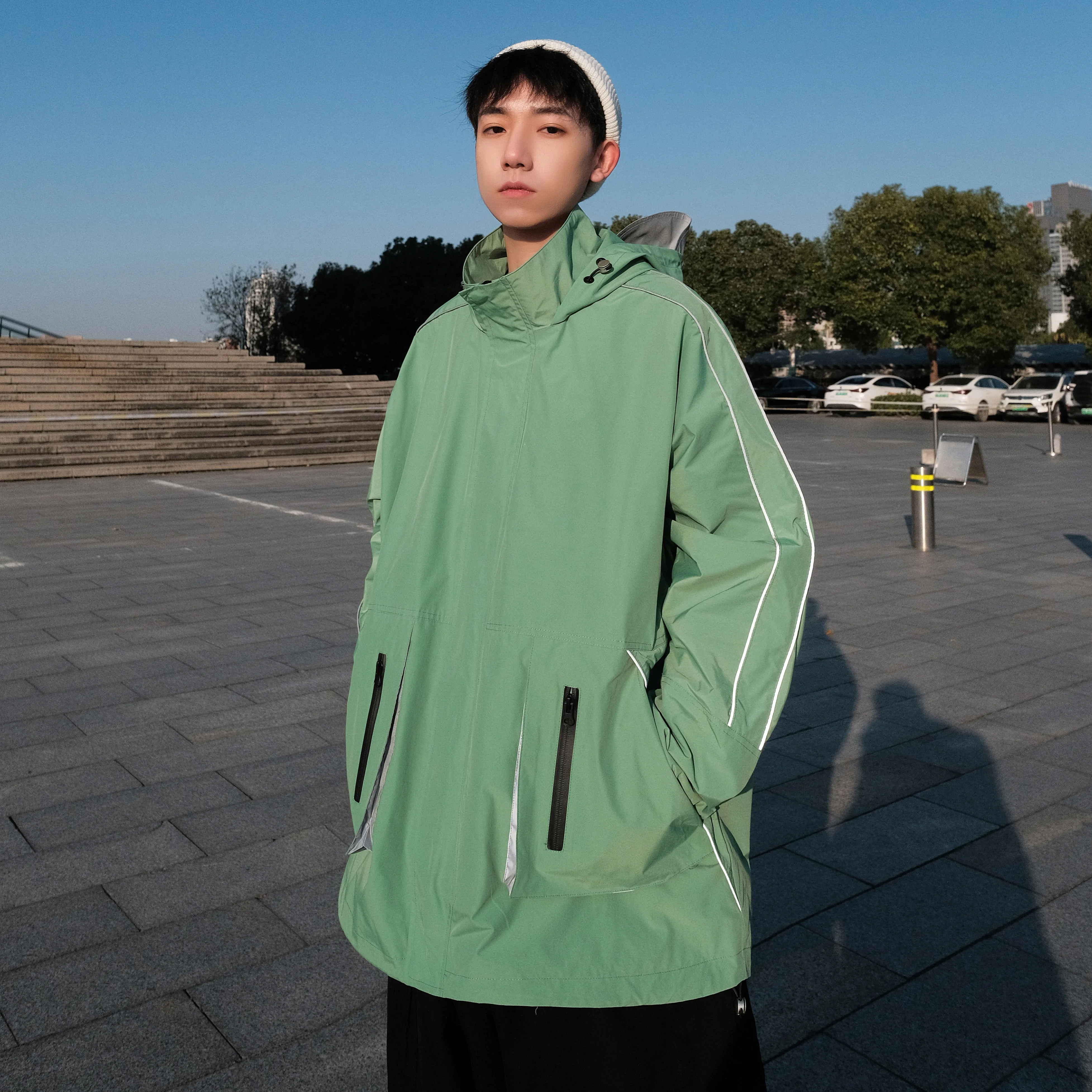 Reflective Hooded Jacket for Mens Japanese Fashion Trends Harajuku Streetwear Teenage Oversized Windbreaker Coats Male Clothing
Reflective Hooded Jacket for Mens Japanese Fashion Trends Harajuku Streetwear Teenage Oversized Windbreaker Coats Male Clothing