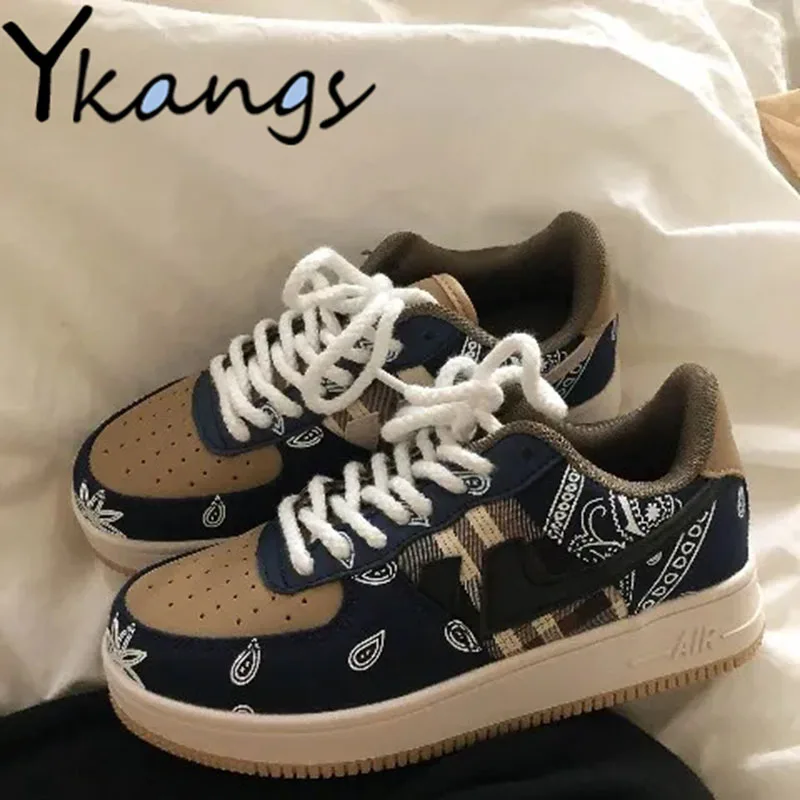 Женские кроссовки на шнуровке, Вулканизированная плоская подошва, низкий вырез, Цветочная вышивка, кешью, в Корейском стиле, Уличная обувь д...
Женские кроссовки на шнуровке, Вулканизированная плоская подошва, низкий вырез, Цветочная вышивка, кешью, в Корейском стиле, Уличная обувь д...