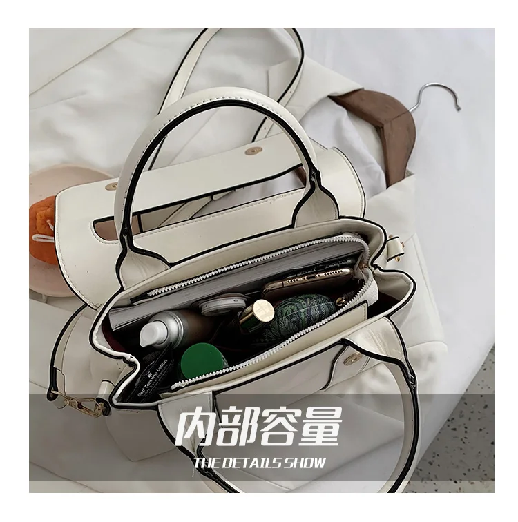 Fashion Alligator Women Handbags Serpentine Women Crossbody Bags High Quality PU Leather Hand Bags Ladies Messenger Bags White
Fashion Alligator Women Handbags Serpentine Women Crossbody Bags High Quality PU Leather Hand Bags Ladies Messenger Bags White