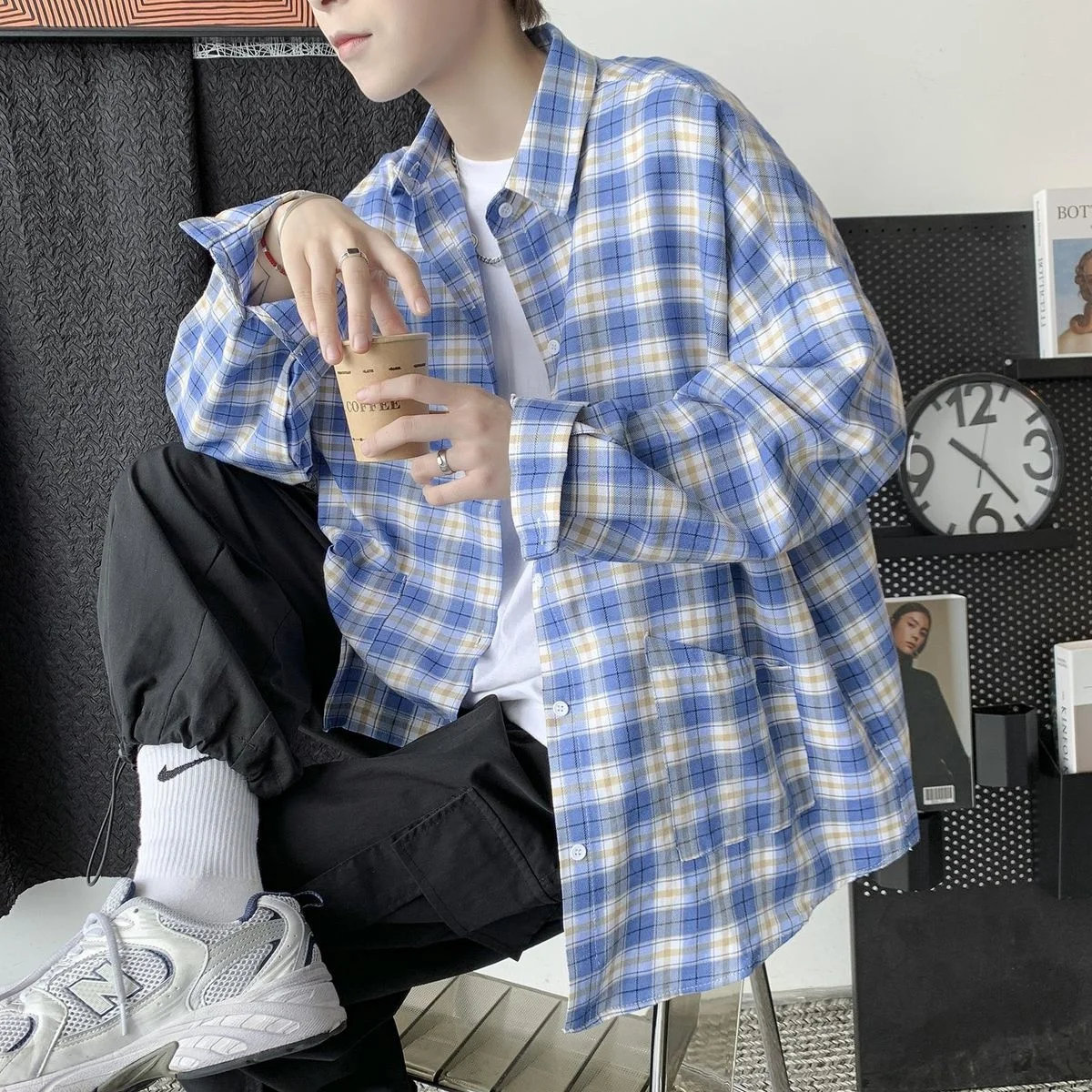 Neploha 2021 Autumn Plaid Men's Loose Shirts Harajuku Man Casual Long Sleeve Shirt Lapel Male Basic Blouse Tops Neutral
Neploha 2021 Autumn Plaid Men's Loose Shirts Harajuku Man Casual Long Sleeve Shirt Lapel Male Basic Blouse Tops Neutral