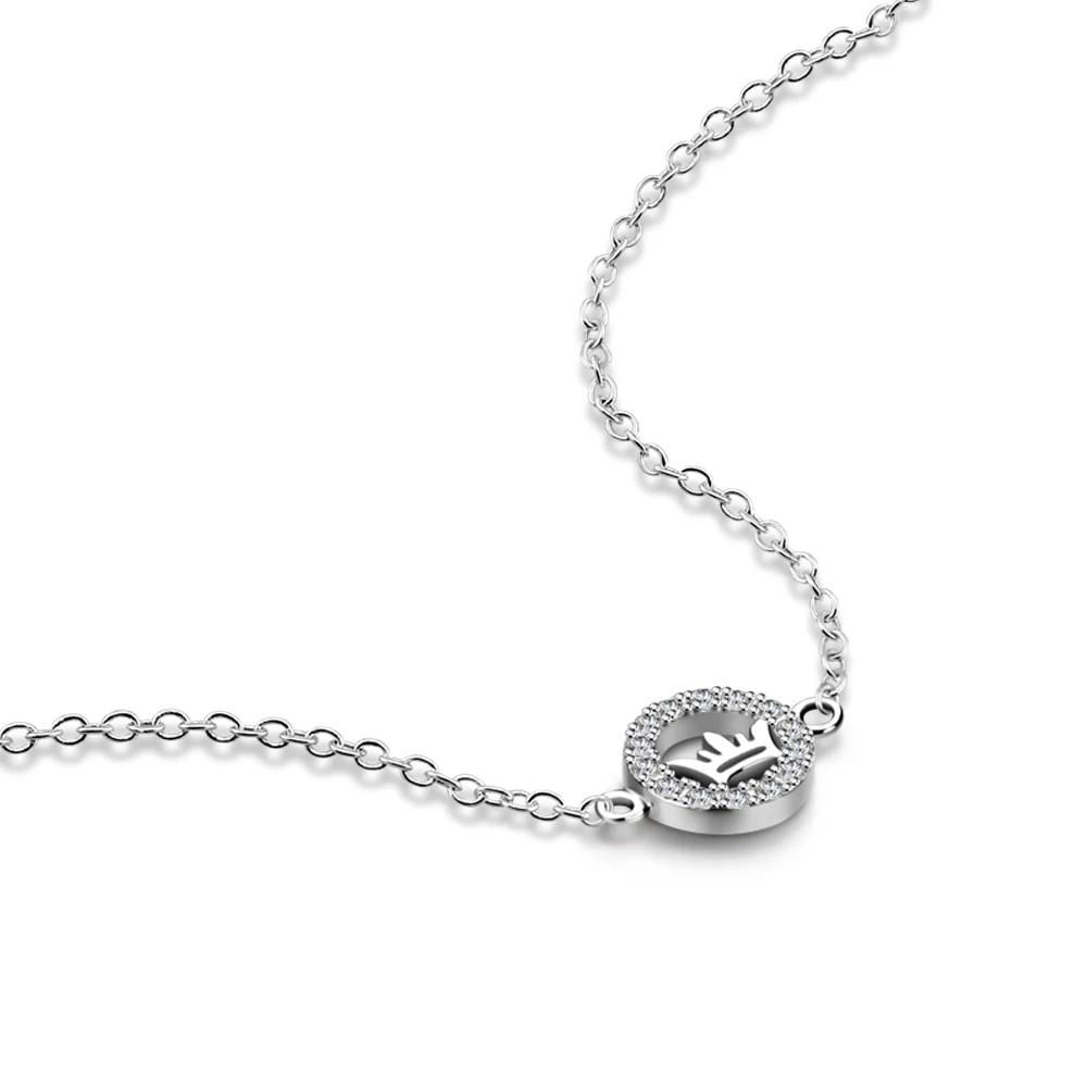 Princess temperament 925 sterling silver crown pendant round necklace female models, real sterling silver jewelry holiday gifts
Princess temperament 925 sterling silver crown pendant round necklace female models, real sterling silver jewelry holiday gifts
