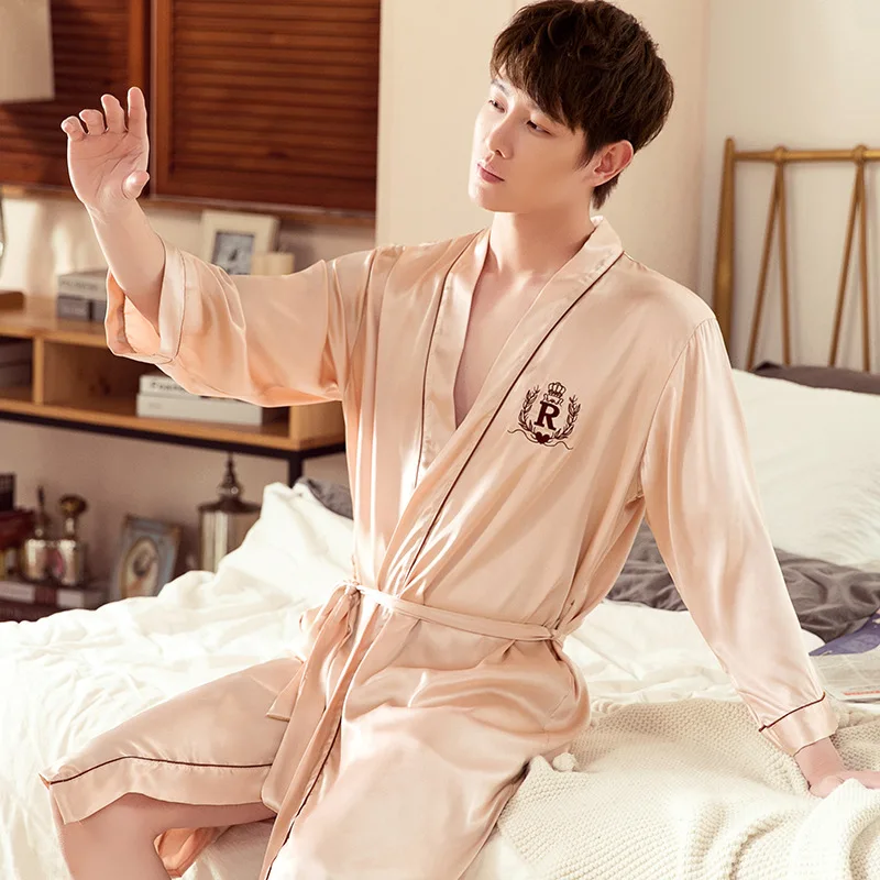 Lovers Homewear Satin Nightwear Kimono Robe Gown Satin Summer New Bathrobe Gown Intimate Lingerie Casual Loungewear Nightgown
Lovers Homewear Satin Nightwear Kimono Robe Gown Satin Summer New Bathrobe Gown Intimate Lingerie Casual Loungewear Nightgown