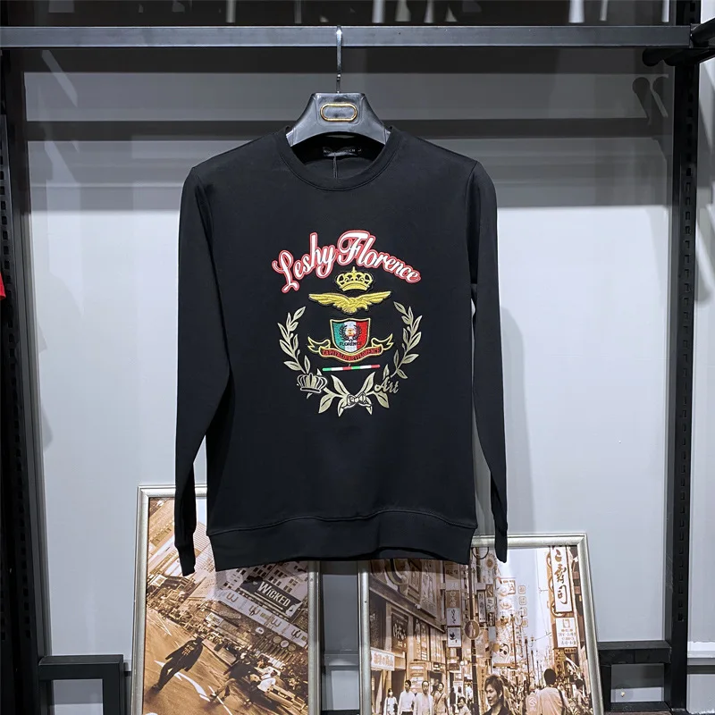 Men's Spring New Hot Rhinestone Embroidered Hedging Trendy Slim Long Sleeve T-shirt
Men's Spring New Hot Rhinestone Embroidered Hedging Trendy Slim Long Sleeve T-shirt