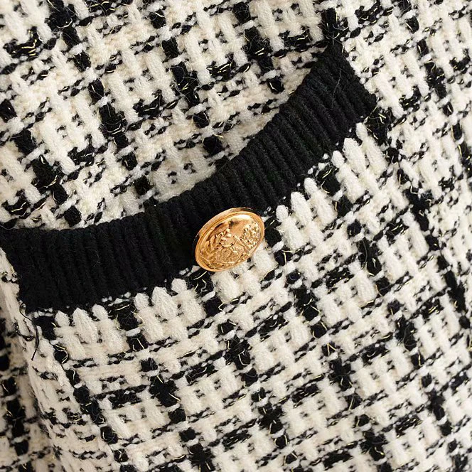 Plaid print ladies knitted cardigan female Casual Single breasted jumper 2019 Autumn winter oversized women sweater tops
Plaid print ladies knitted cardigan female Casual Single breasted jumper 2019 Autumn winter oversized women sweater tops