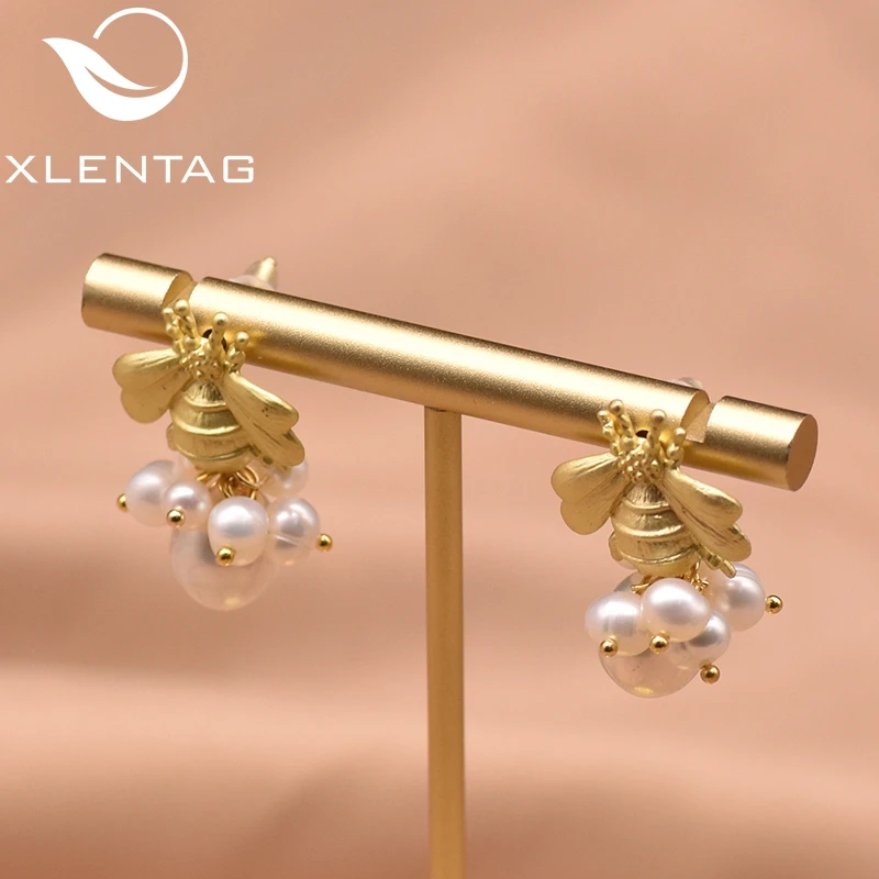 Xlentag Natural Freshwater Pearl Bee Flower Shape Earrings Ear Needle Part 925 Sterling Silver Handmade Gifts Jewelry Ge0990C
Xlentag Natural Freshwater Pearl Bee Flower Shape Earrings Ear Needle Part 925 Sterling Silver Handmade Gifts Jewelry Ge0990C