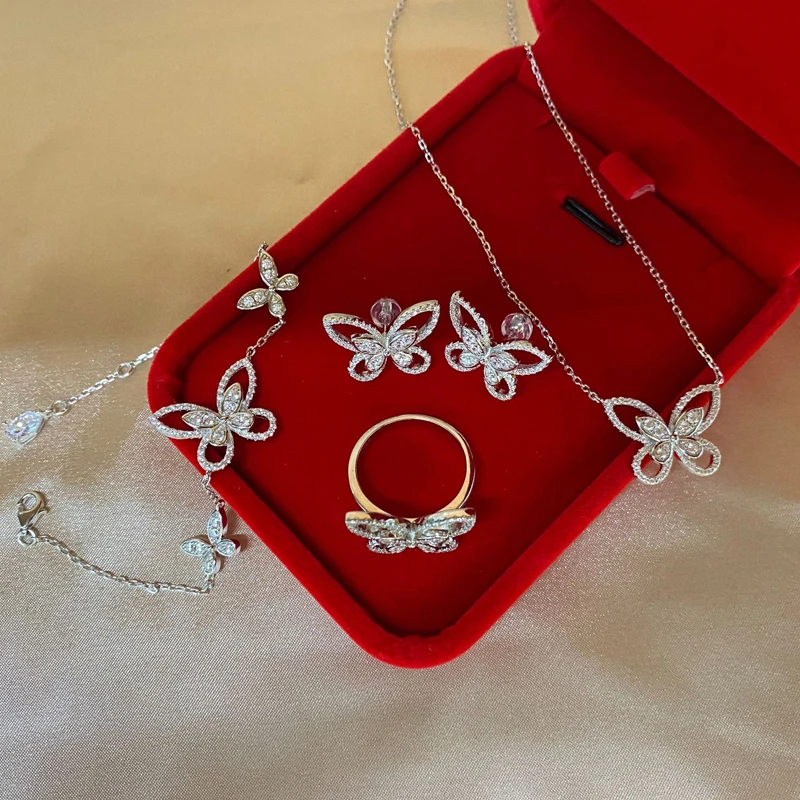 Knobspin 100% 925 Sterling Silver Butterfly Wedding Pendant Necklace For Women High Carbon Diamond Fine Jewelry Wholesale
Knobspin 100% 925 Sterling Silver Butterfly Wedding Pendant Necklace For Women High Carbon Diamond Fine Jewelry Wholesale