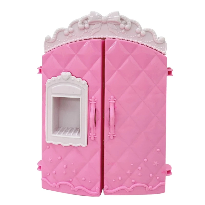 Dolls & Accessories 
Dolls & Accessories