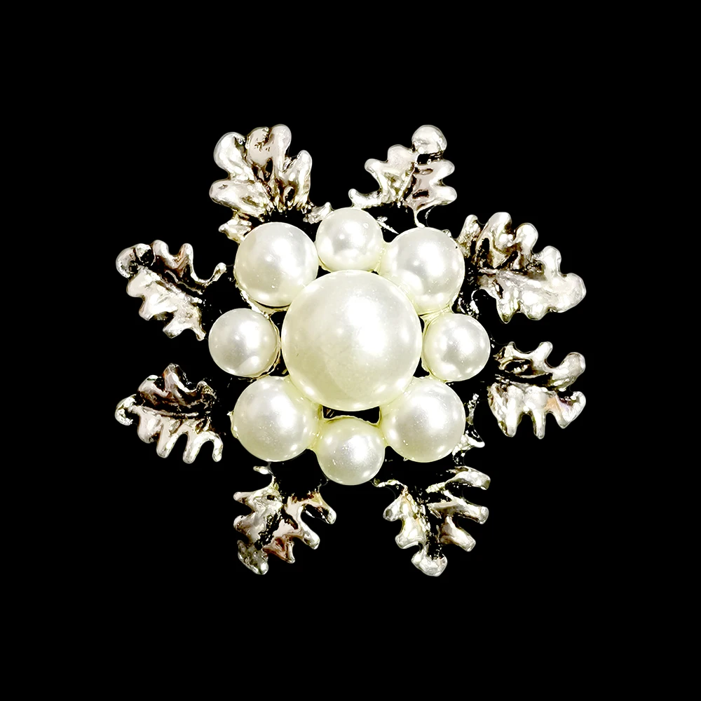 RSHCZY Fashion Jewelry High Quality Vintage Silvery Brooch Imitation White Pearl Flower Pins For Women Wedding Accessories
RSHCZY Fashion Jewelry High Quality Vintage Silvery Brooch Imitation White Pearl Flower Pins For Women Wedding Accessories