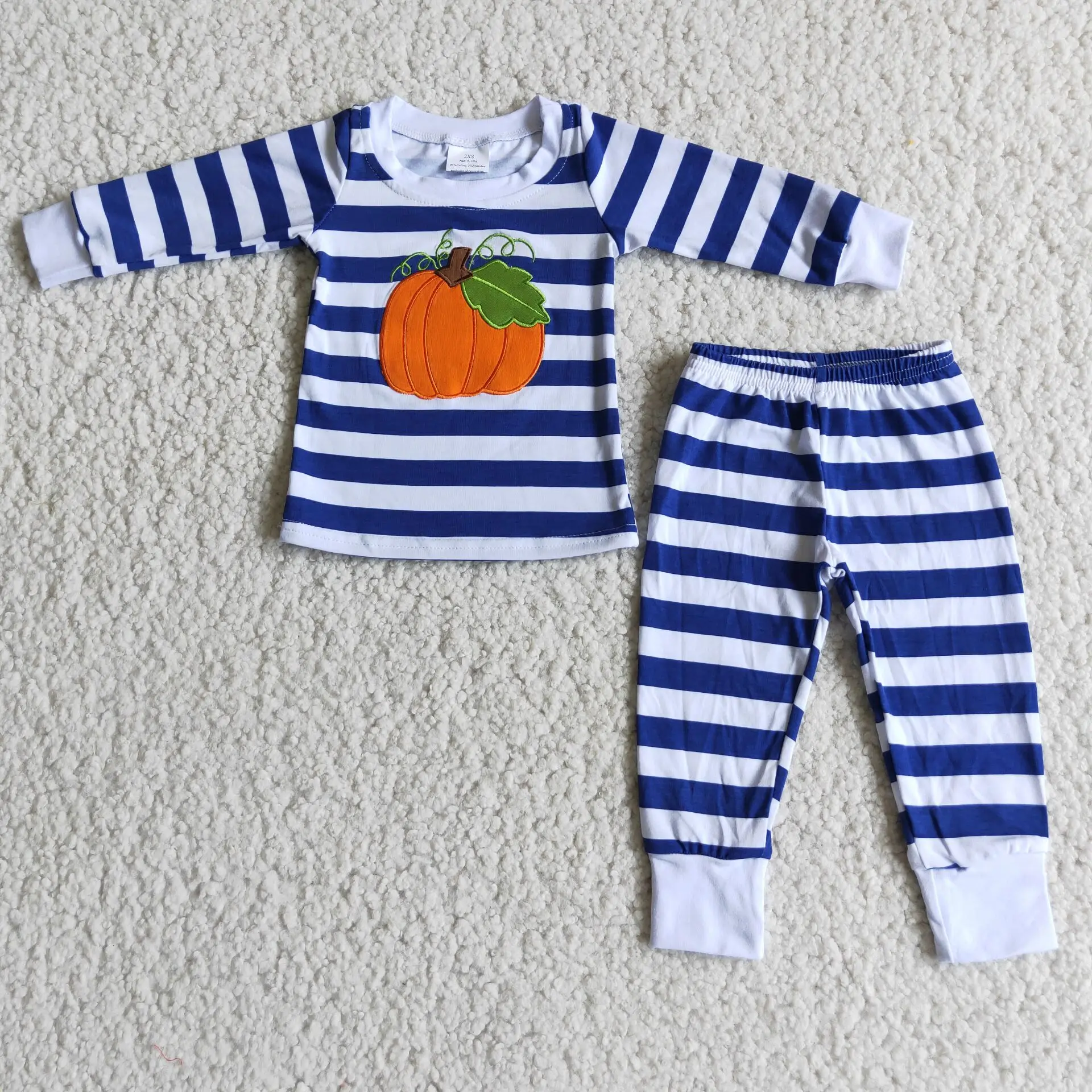 Stripe cotton pumpkin applique boy pajamas kids boutique clothing sets boys sleepwear
Stripe cotton pumpkin applique boy pajamas kids boutique clothing sets boys sleepwear