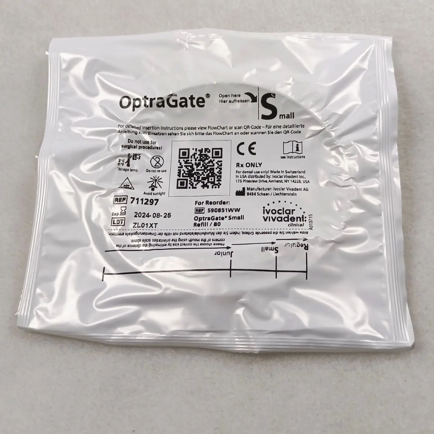 20Pcs/Lot Dental Ivoclar Vivadent OptraGate 3D Lip Cheek Retractor White for Small Child Adult Mouth Opener Luxury
20Pcs/Lot Dental Ivoclar Vivadent OptraGate 3D Lip Cheek Retractor White for Small Child Adult Mouth Opener Luxury