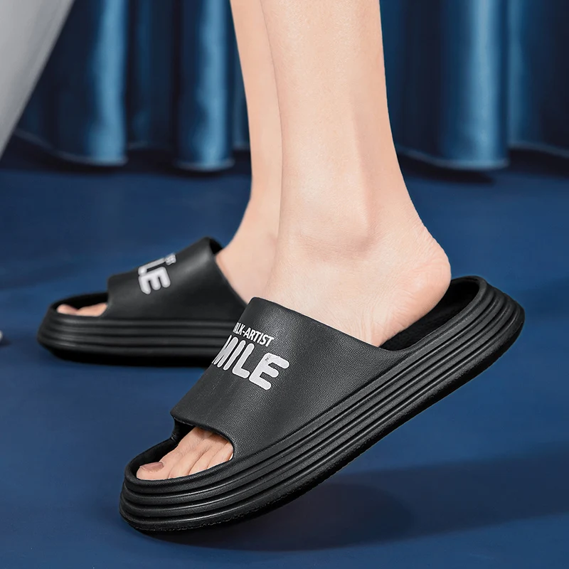 Bathroom Platform Slippers Women Summer New 2021 Slides Thickened Home Slippers Men Women's 3cm Heel Soft Eva Non-slip Slides
Bathroom Platform Slippers Women Summer New 2021 Slides Thickened Home Slippers Men Women's 3cm Heel Soft Eva Non-slip Slides
