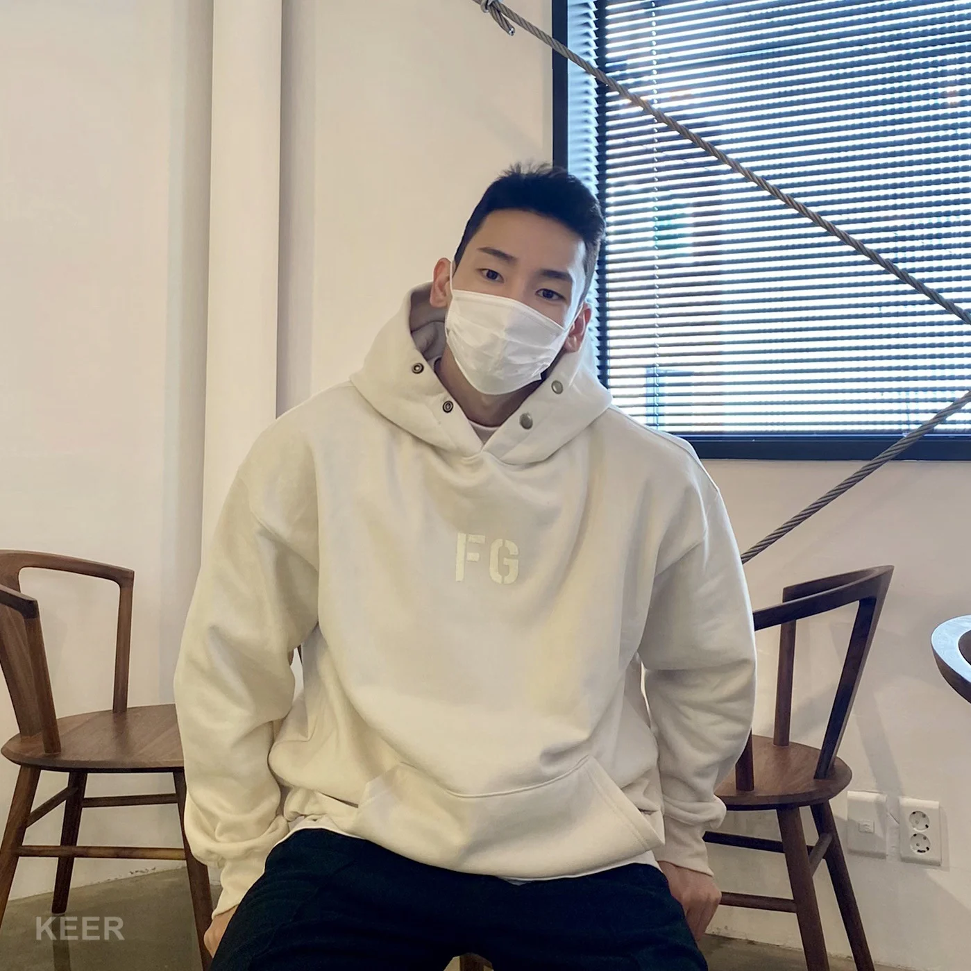 Fw21 new season 7 high street Sweatshirt essential Hoodie FG flocking logo 100% cotton hip hop loose oversize Unisex Hoodie
Fw21 new season 7 high street Sweatshirt essential Hoodie FG flocking logo 100% cotton hip hop loose oversize Unisex Hoodie