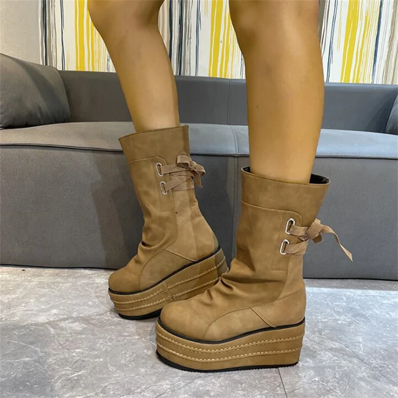 Large35-43 fashion simple spring and autumn single boots trend Increased thick bottom French texture Soft leather Martin boots
Large35-43 fashion simple spring and autumn single boots trend Increased thick bottom French texture Soft leather Martin boots