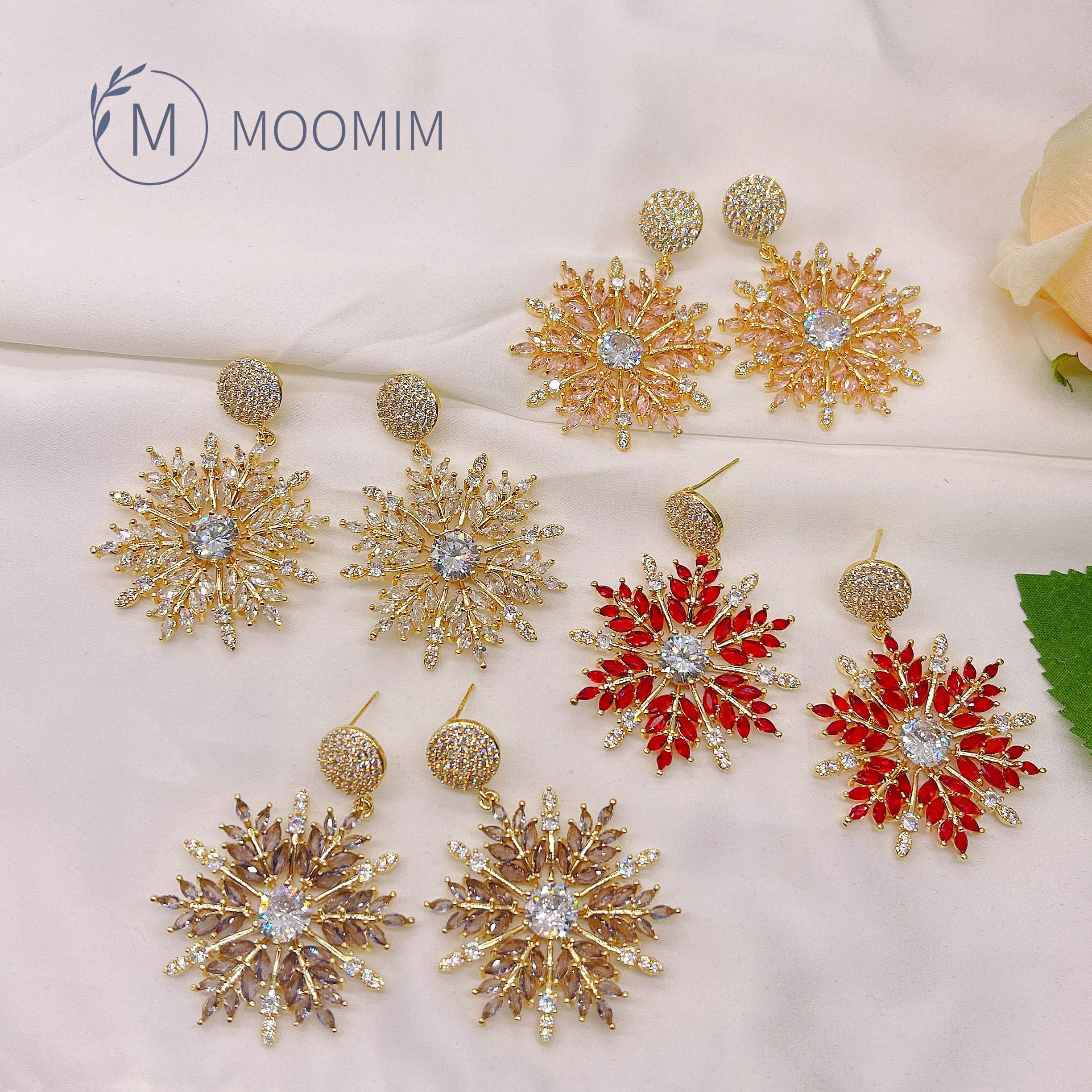 Snowflake Micro Inlay Cubic Zirconia Dangle Earrings Exquisite Elegant Special Evening Party Jewelry Fashion Accessories
Snowflake Micro Inlay Cubic Zirconia Dangle Earrings Exquisite Elegant Special Evening Party Jewelry Fashion Accessories