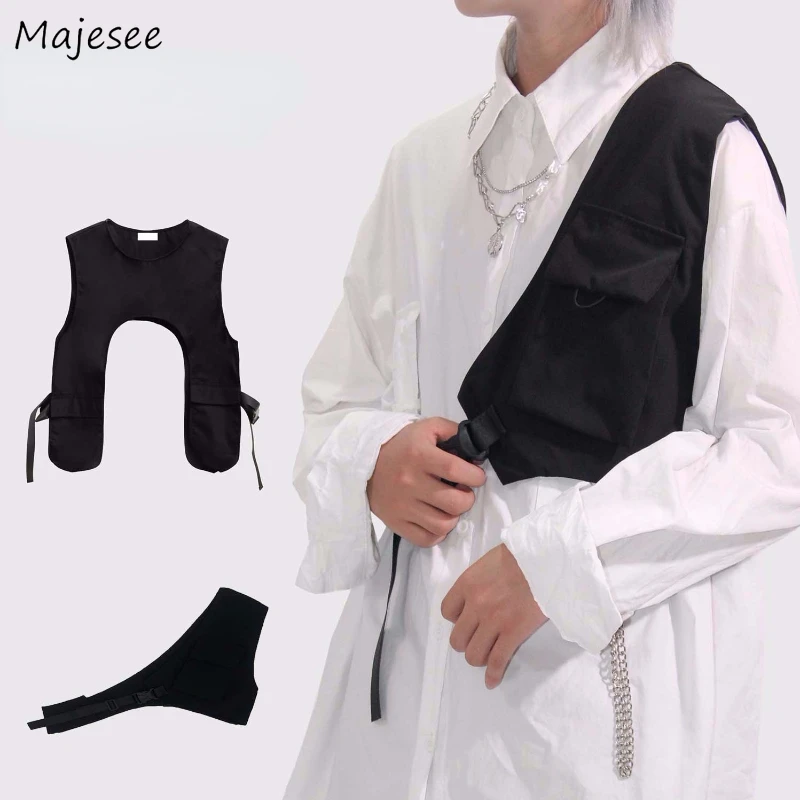 Black Vest Men Pockets Design Fashion Korean Style All-match Four Seasons Casual New Simple Students O-neck Harajuku Sleeveless
Black Vest Men Pockets Design Fashion Korean Style All-match Four Seasons Casual New Simple Students O-neck Harajuku Sleeveless