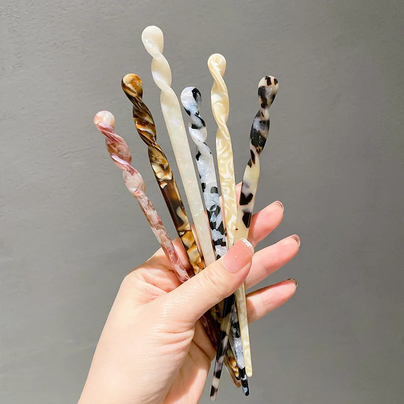 Fashion Chinese Style Hair Sticks Vintage Acetate Chopstick Women Hairpins Hair Clips Pins Wedding Hair Jewelry Hair Accessories
Fashion Chinese Style Hair Sticks Vintage Acetate Chopstick Women Hairpins Hair Clips Pins Wedding Hair Jewelry Hair Accessories