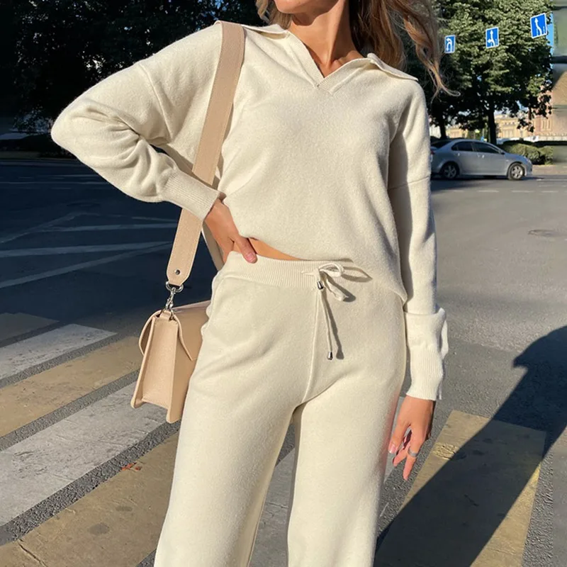 2 Pieces Set Women Oversize Tracksuit Collar Sweater Pullover Straight Pants Sweater Set Chic Knitted Outwear Sweater Suit
2 Pieces Set Women Oversize Tracksuit Collar Sweater Pullover Straight Pants Sweater Set Chic Knitted Outwear Sweater Suit