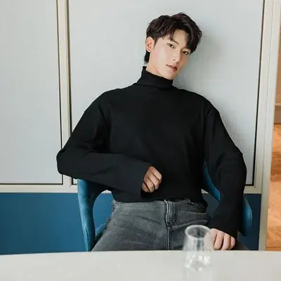 Pure color wild long-sleeved T-shirt cotton bottoming shirt loose casual simple
Pure color wild long-sleeved T-shirt cotton bottoming shirt loose casual simple