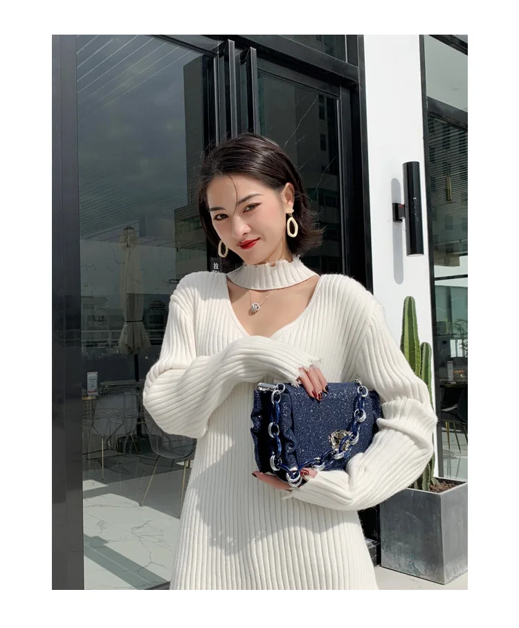 Ring Stitching Acrylic Ladies Baguette Bag Female Lace Lock Half-Moon Bag Diamonds Women Polyester Shoulder Bag Retro Handbag
Ring Stitching Acrylic Ladies Baguette Bag Female Lace Lock Half-Moon Bag Diamonds Women Polyester Shoulder Bag Retro Handbag