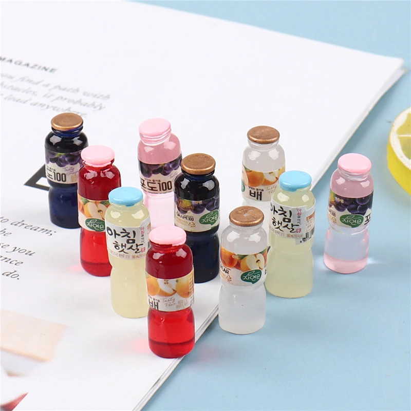 10Pcs 1/12 Scale Fruit Drink Bottle Miniature Dollhouse Beverage Bottle Soda Drink Pretend Play Food Toys Kitchen Accessories
10Pcs 1/12 Scale Fruit Drink Bottle Miniature Dollhouse Beverage Bottle Soda Drink Pretend Play Food Toys Kitchen Accessories