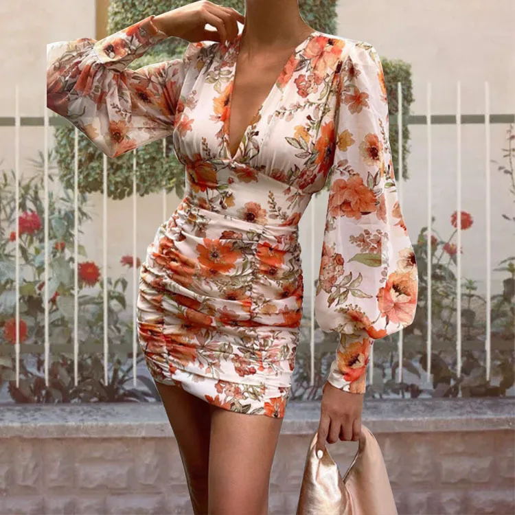 Женское платье с глубоким V-образным вырезом, длинным рукавом-фонариком
Женское платье с глубоким V-образным вырезом, длинным рукавом-фонариком