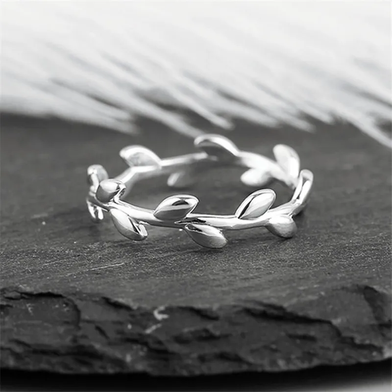 925 Sterling Silver Leaf Finger Ring For Women Girls Opening Party Simple Fashion Jewelry Accessories jz333
925 Sterling Silver Leaf Finger Ring For Women Girls Opening Party Simple Fashion Jewelry Accessories jz333