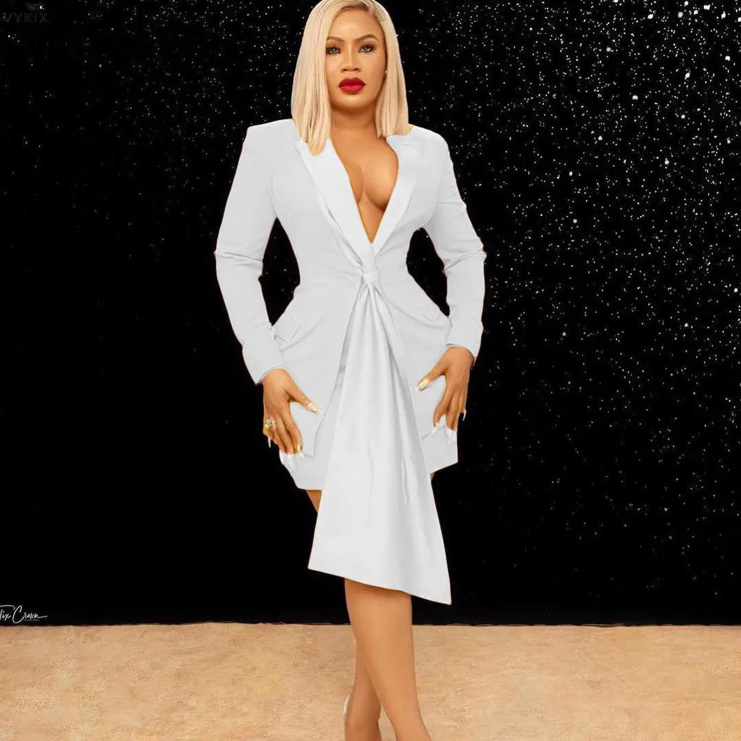 Winter Women's Set INS Blazers Tops and Midi Mini Skirts Suit Office Lady Tracksuit 2 Two Piece Set Fitness Club Outfits Autumn
Winter Women's Set INS Blazers Tops and Midi Mini Skirts Suit Office Lady Tracksuit 2 Two Piece Set Fitness Club Outfits Autumn