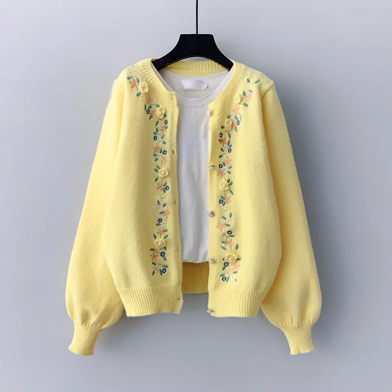 Sweet Style Flower Embroidery Knitted Women Sweater Cardigan Winter New 2021 O-Neck Lantern Sleeved Thicken Warm Female Outwears
Sweet Style Flower Embroidery Knitted Women Sweater Cardigan Winter New 2021 O-Neck Lantern Sleeved Thicken Warm Female Outwears