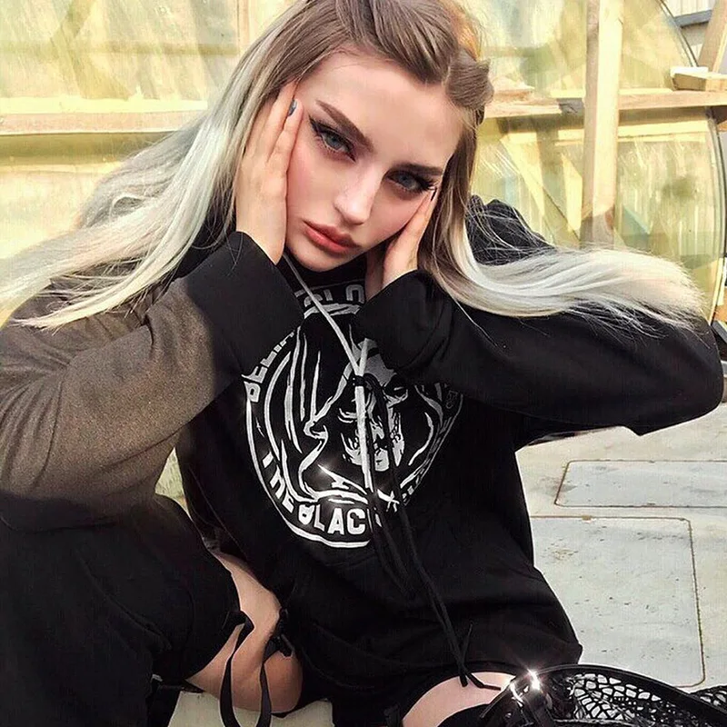 2021 oversized skull hoodies Gothic Punk Long Sleeve Hooded Women's Dark Black Death Skull Bf Girls' Harajuku Loose Top Costumes 
2021 oversized skull hoodies Gothic Punk Long Sleeve Hooded Women's Dark Black Death Skull Bf Girls' Harajuku Loose Top Costumes