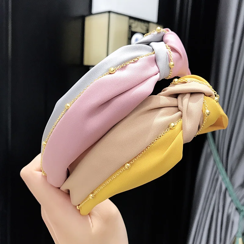 Women Girls Cream Macaron Middle Chain Knotted Headband 1PC Two-color Knotting Fabric Hairband Fashion Hair Accessories
Women Girls Cream Macaron Middle Chain Knotted Headband 1PC Two-color Knotting Fabric Hairband Fashion Hair Accessories