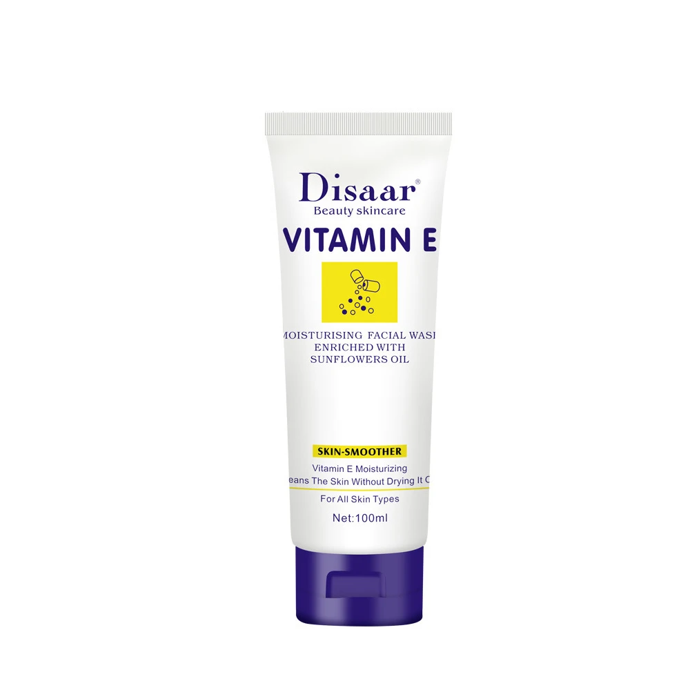 Vitamin C Whitrning Facial Wash Gentle Cleaning Removes Dirt Exfoliating Blackheads Moisturizing Oil Control Facial cleanser
Vitamin C Whitrning Facial Wash Gentle Cleaning Removes Dirt Exfoliating Blackheads Moisturizing Oil Control Facial cleanser