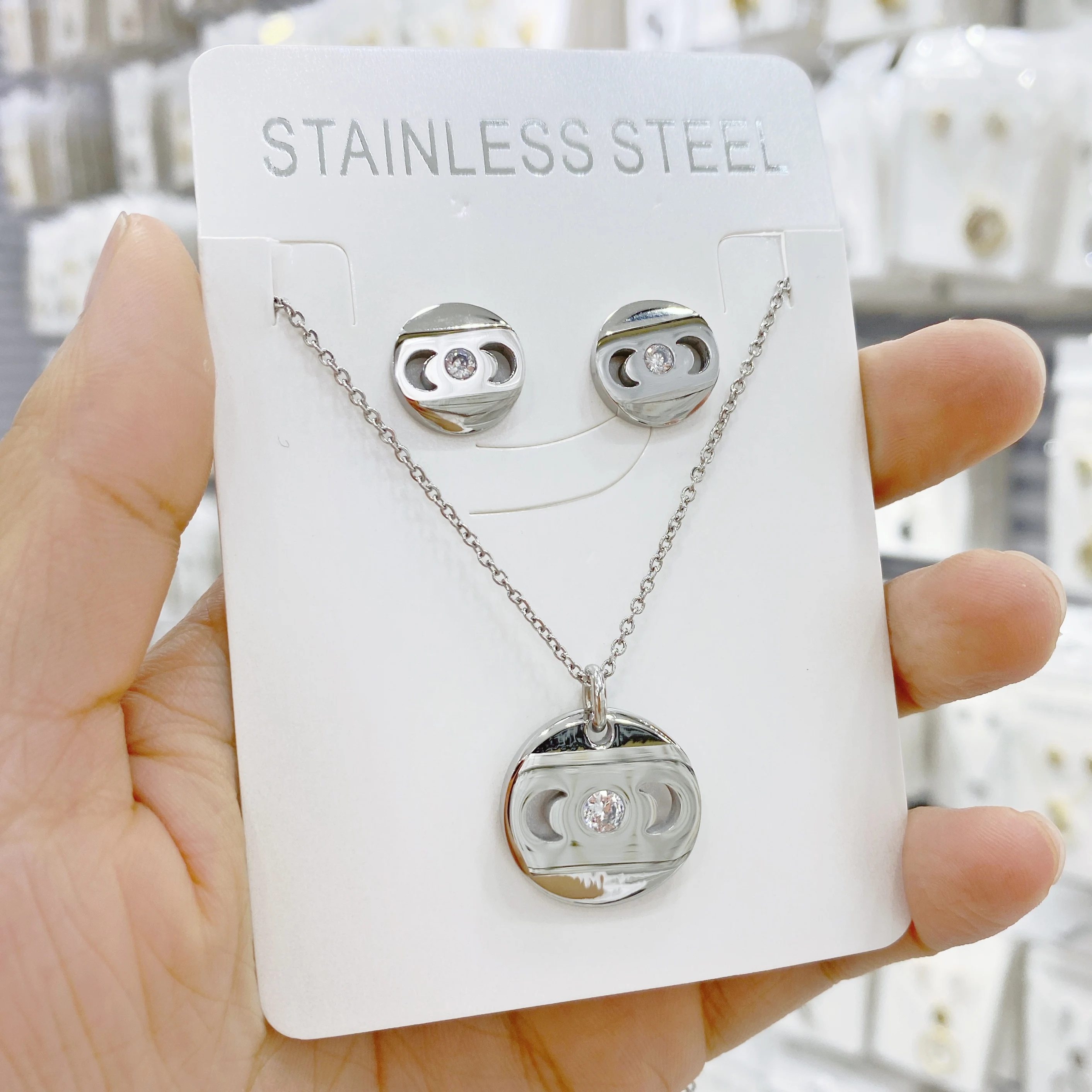 New Fashion Sweet Moon Silver Plated Jewelry Temperament Crescent Clavicle Chain Pendant Necklaces For a woman Wholesale
New Fashion Sweet Moon Silver Plated Jewelry Temperament Crescent Clavicle Chain Pendant Necklaces For a woman Wholesale